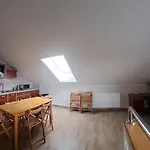 Izabela - - Zator *