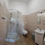 Izabela - - Zator Homestay Graboszyce